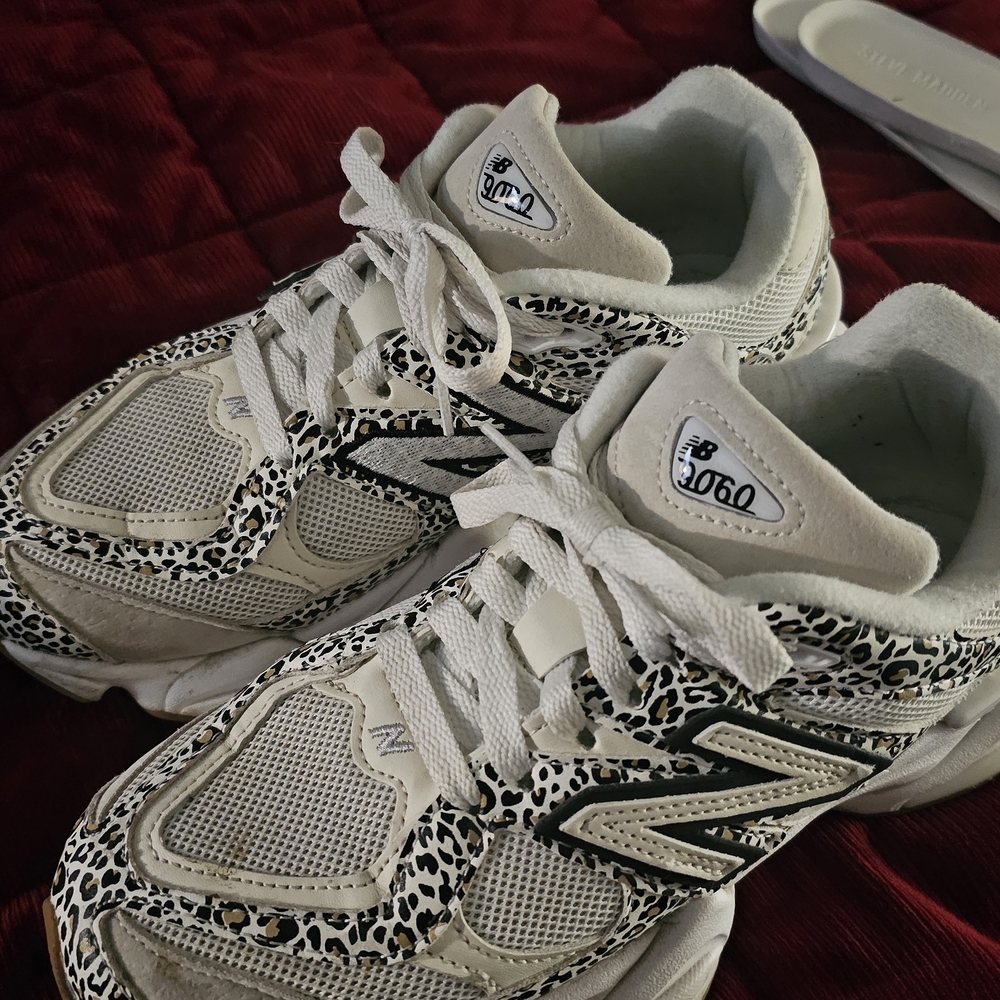 Chunky, 9060New Balance White and Black Patterned Women's Sneakers - Picture 2 of 4